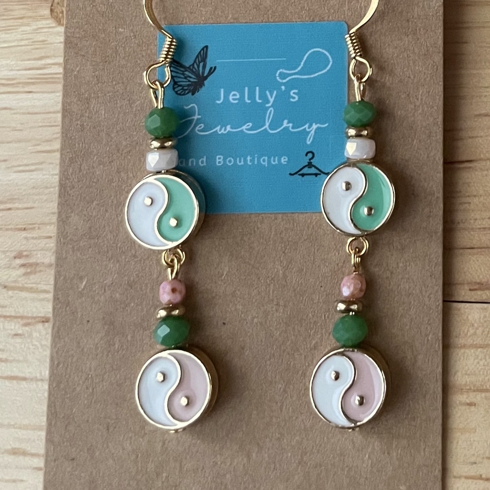 Jelly's Jewelry and Boutique Handcrafted Yin Yang Earrings - Green and Pink